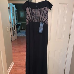BCBG Dresses - Long black sleeveless/strapless dress BCBG Dresses - Long black sleeveless/strapless dress